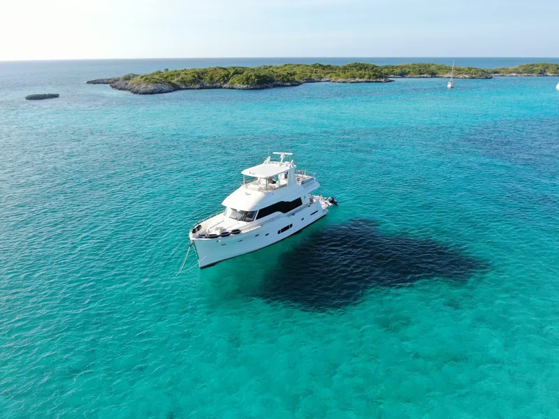 Slide: The Image of Outer Reef Trident 620 EVO 2023 - 4