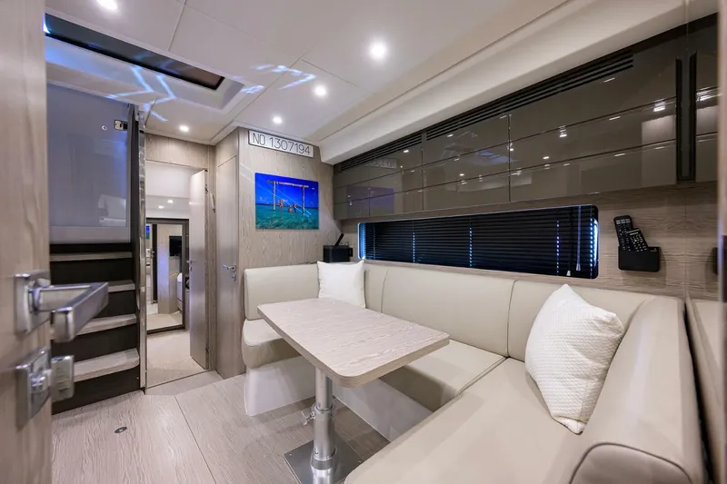 Slide: The Image of Azimut Atlantis 45 2020 - 3