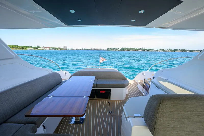 Slide: The Image of Azimut Atlantis 45 2020 - 42