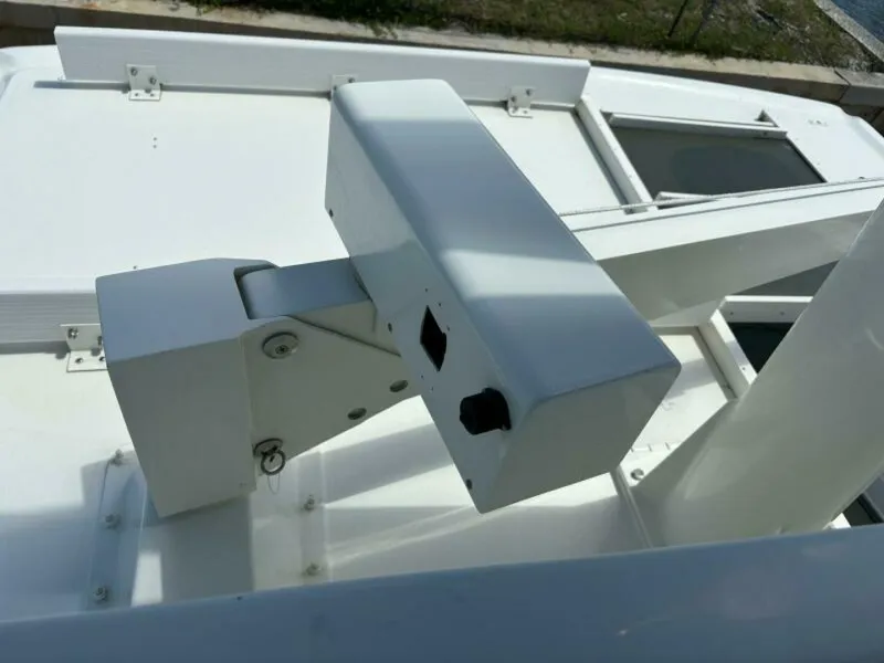 Slide: The Image of Sabreline 36 Sedan 2004 - 12