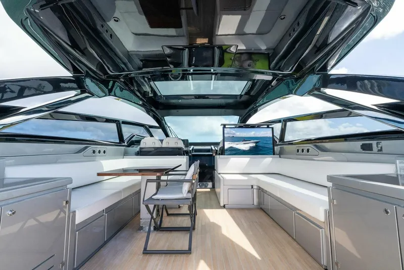 Slide: The Image of Riva 68 Diable 2023 - 25