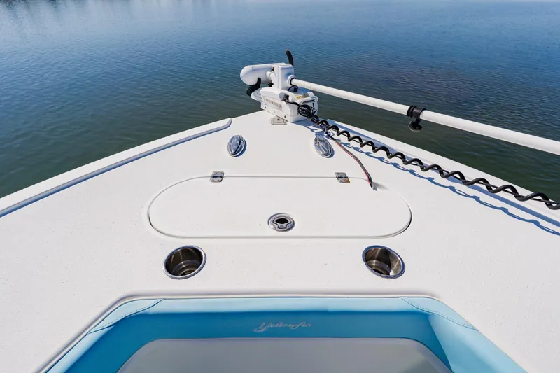 Slide: The Image of Yellowfin Offshore 2015 - 11