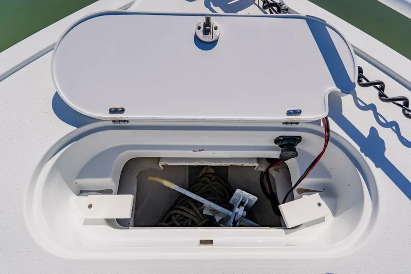 Slide: The Image of Yellowfin Offshore 2015 - 12