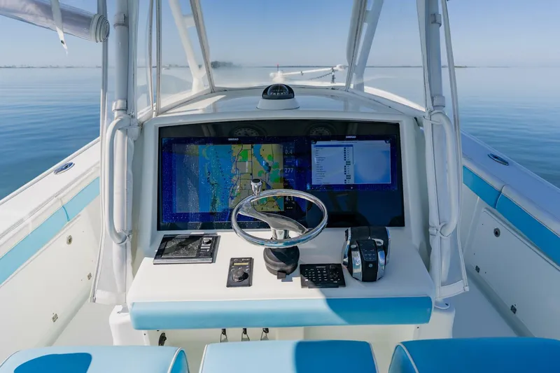 Slide: The Image of Yellowfin Offshore 2015 - 18
