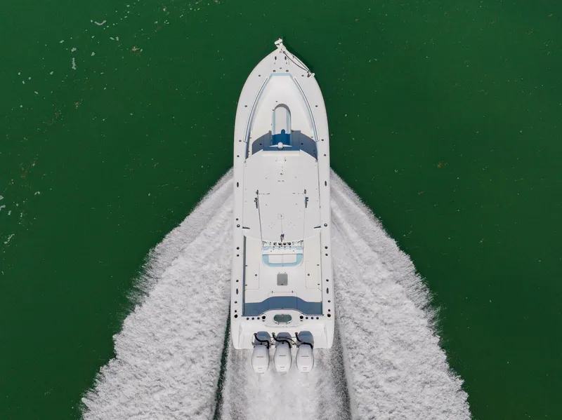 Slide: The Image of Yellowfin Offshore 2015 - 5