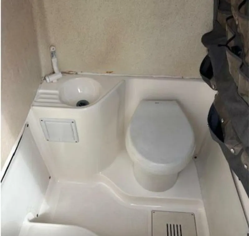 Slide: The Image of Center Console Scarab 2013 - 9