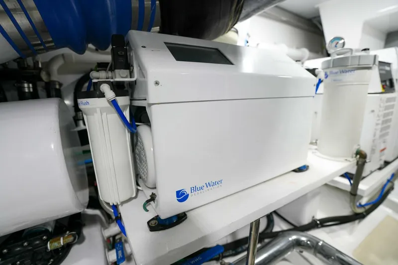 Slide: The Image of Marlow Explorer 62E-CB 2022 - 82