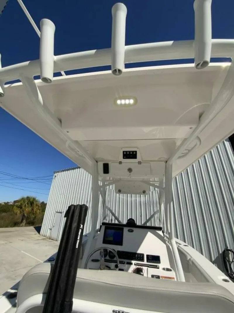 Slide: The Image of Sea Fox 228 Commander 2022 - 45