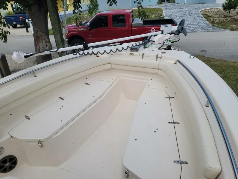 Slide: The Image of Grady-White Fisherman 257 2019 - 17