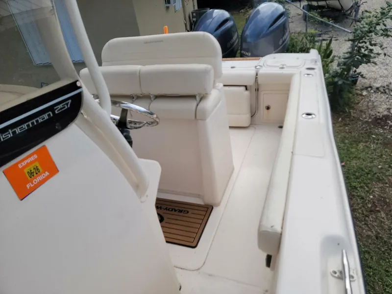 Slide: The Image of Grady-White Fisherman 257 2019 - 21