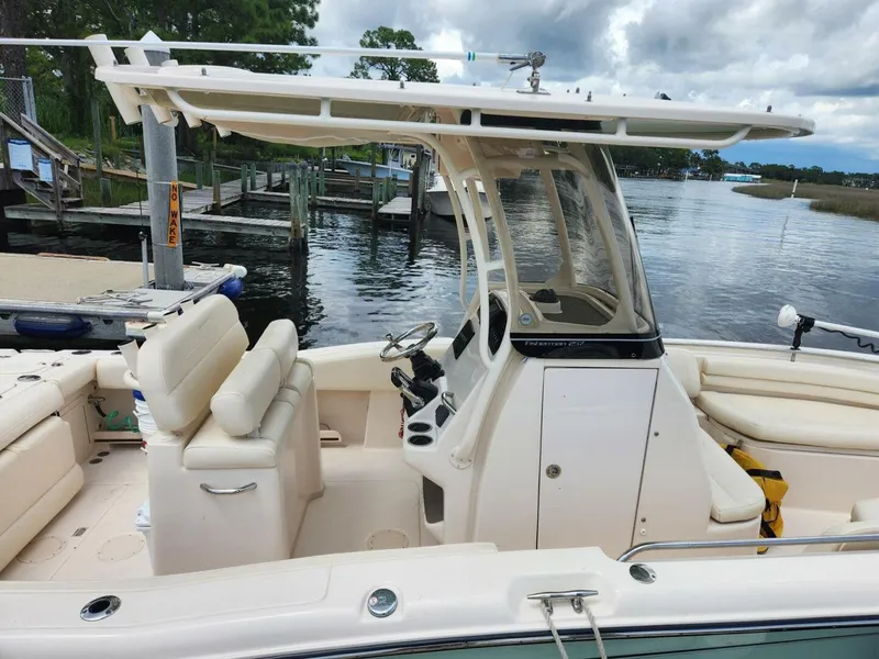 Slide: The Image of Grady-White Fisherman 257 2019 - 5