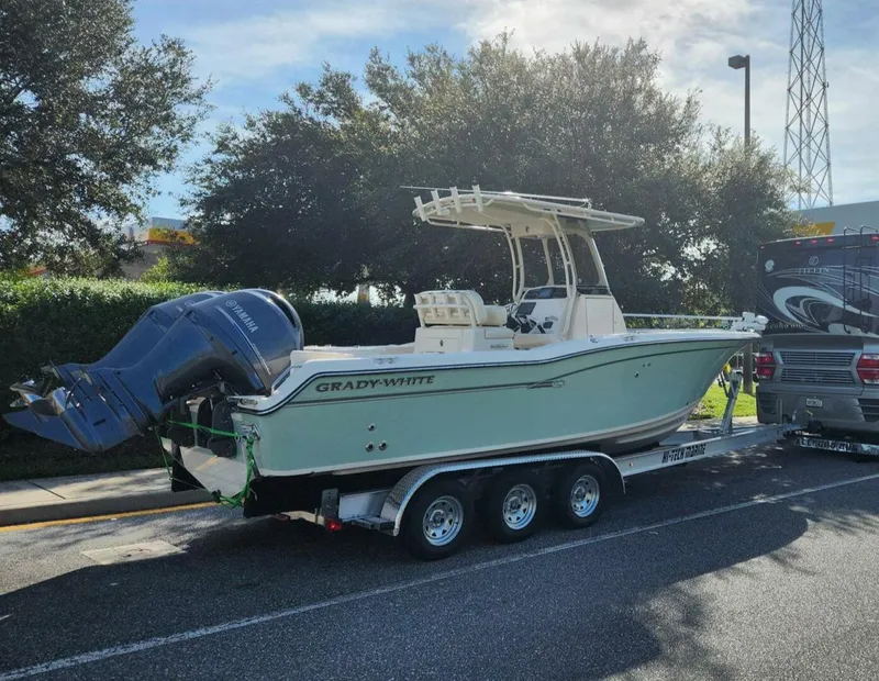 Slide: The Image of Grady-White Fisherman 257 2019 - 8