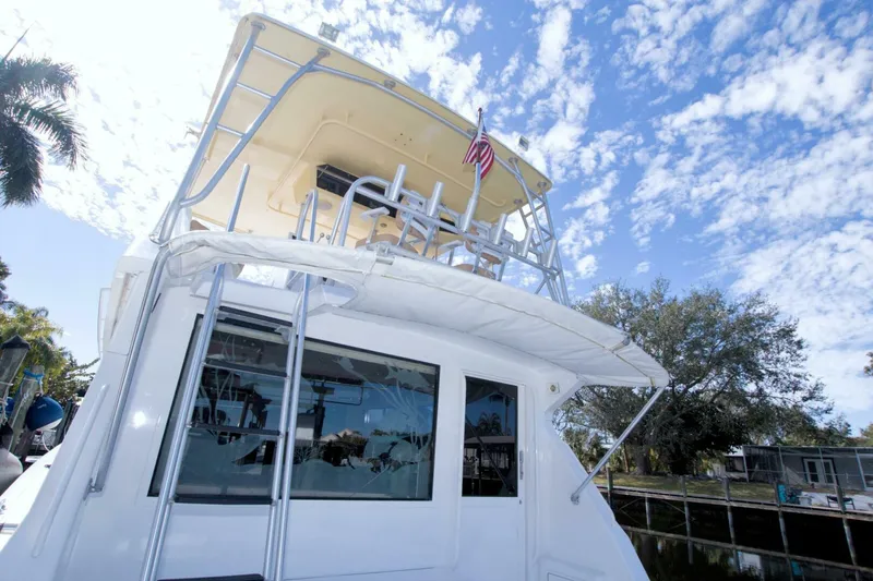 Slide: The Image of Viking 53 Convertible 1990 - 29