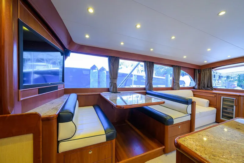 Slide: The Image of Merritt Yachts 1987 - 15