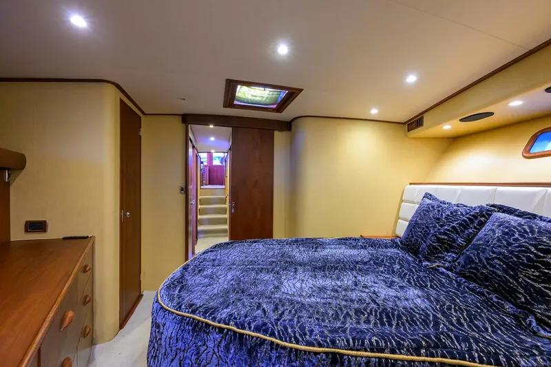 Slide: The Image of Merritt Yachts 1987 - 33