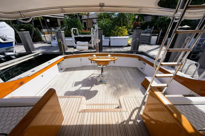 Slide: The Image of Merritt Yachts 1987 - 6