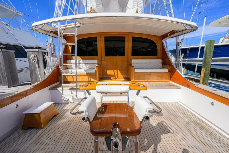 Slide: The Image of Merritt Yachts 1987 - 8