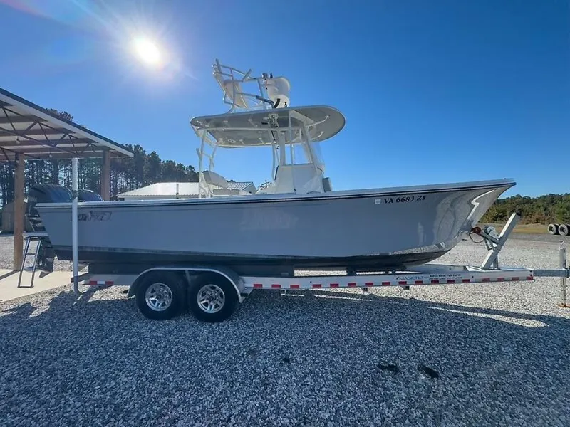 The Image of Parker Marine 2801 2022 - 0