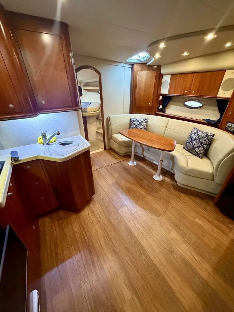 Slide: The Image of Cruisers 370 Express 2007 - 9