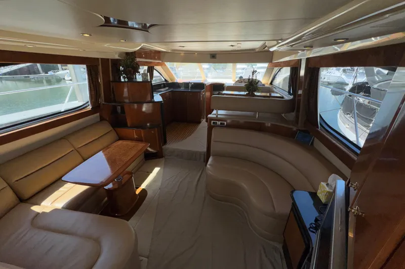 Slide: The Image of Meridian 411 Sedan 2007 - 1
