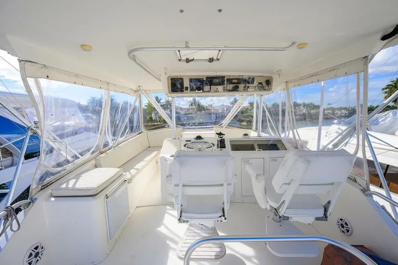 Slide: The Image of Ocean 56 Super Sport 2001 - 18