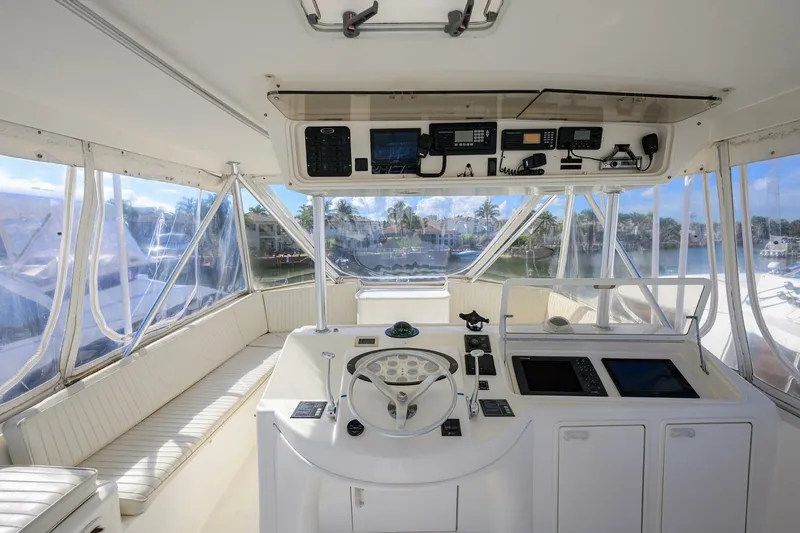 Slide: The Image of Ocean 56 Super Sport 2001 - 24
