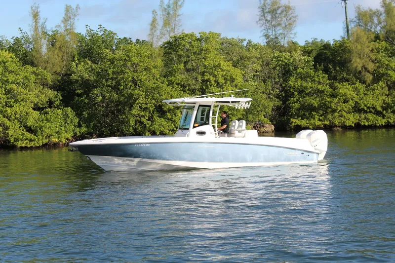 Slide: The Image of Boston Whaler 320 Outrage 2015 - 22