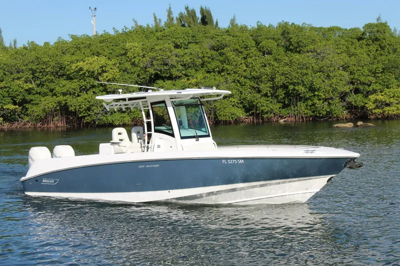 Slide: The Image of Boston Whaler 320 Outrage 2015 - 25