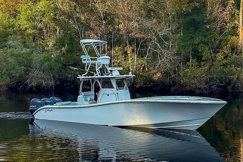 Slide: The Image of Yellowfin 36 Offshore 2014 - 3