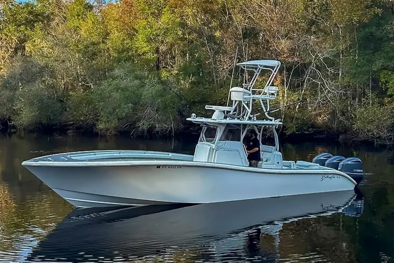 Slide: The Image of Yellowfin 36 Offshore 2014 - 8