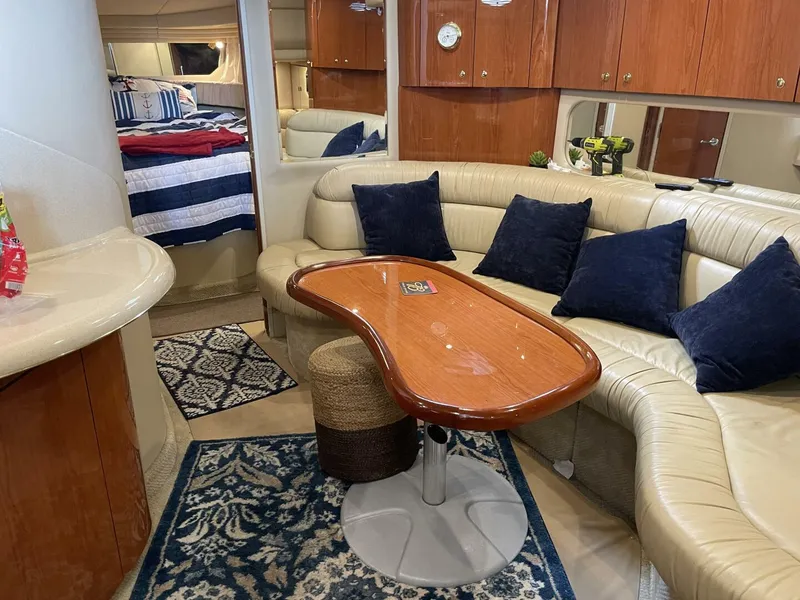 Slide: The Image of Sea Ray 380 Sundancer 2001 - 21