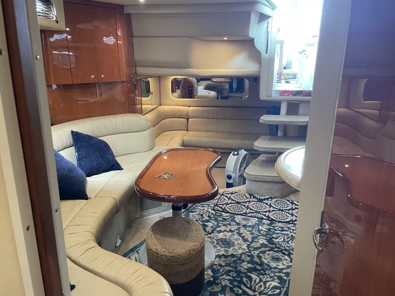 Slide: The Image of Sea Ray 380 Sundancer 2001 - 36
