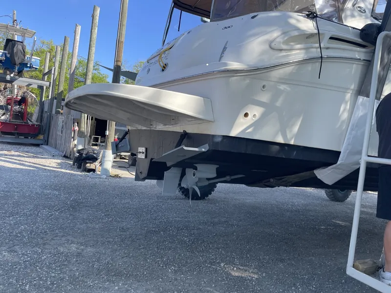 Slide: The Image of Sea Ray 380 Sundancer 2001 - 5