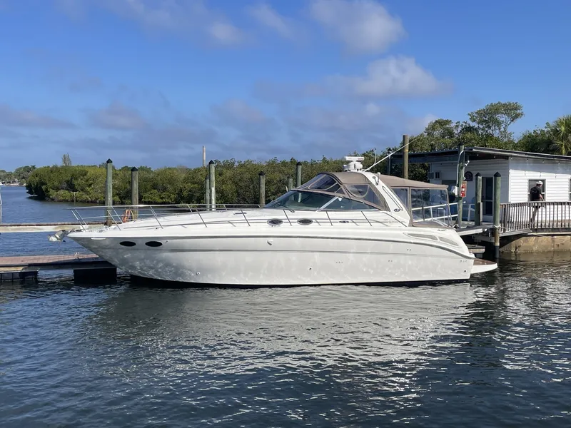 Slide: The Image of Sea Ray 380 Sundancer 2001 - 50
