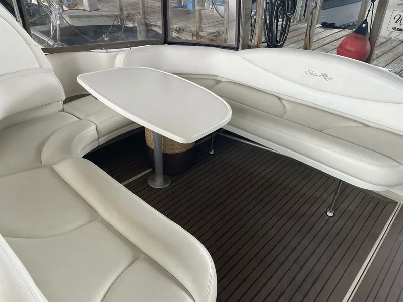 Slide: The Image of Sea Ray 380 Sundancer 2001 - 9