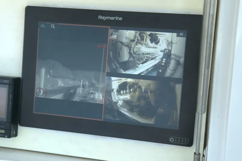 Slide: The Image of Viking 43 Open 2002 - 24