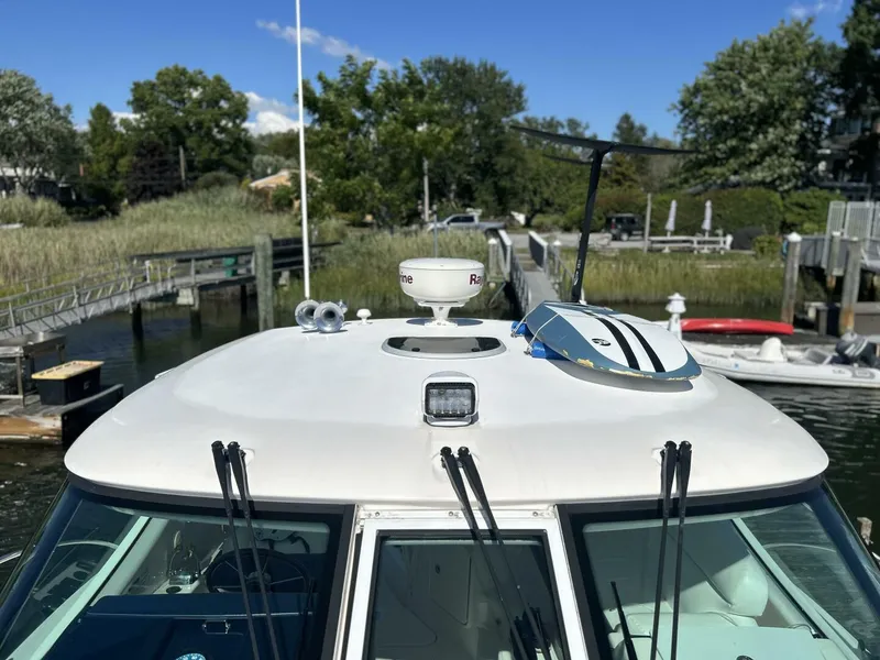 Slide: The Image of Tiara 3500 Sovran 2008 - 24