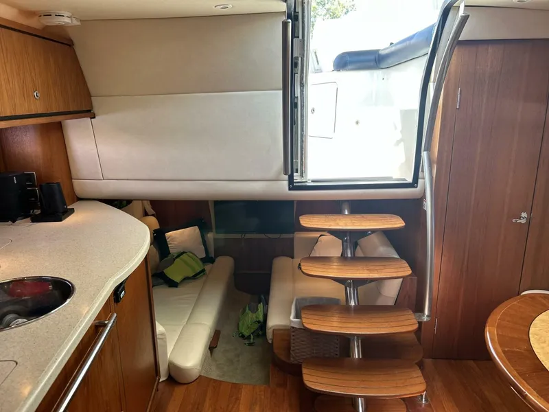 Slide: The Image of Tiara 3500 Sovran 2008 - 26
