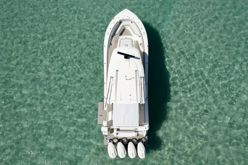 Slide: The Image of Scout 425 LXF 2021 - 44