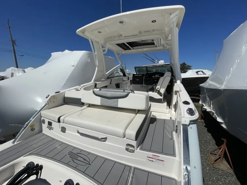 Slide: The Image of Chaparral 280 OSX 2023 - 9