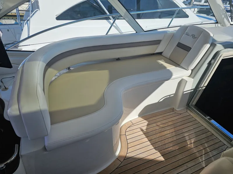 Slide: The Image of Sea Ray 500 SUNDANCER 2012 - 16