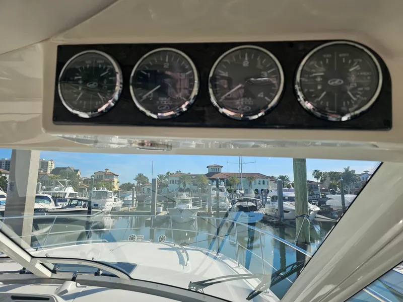 Slide: The Image of Sea Ray 500 SUNDANCER 2012 - 23