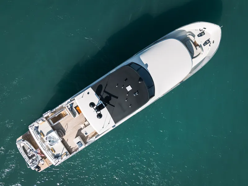 Slide: The Image of Ocean Alexander 32 L 2024 - 16