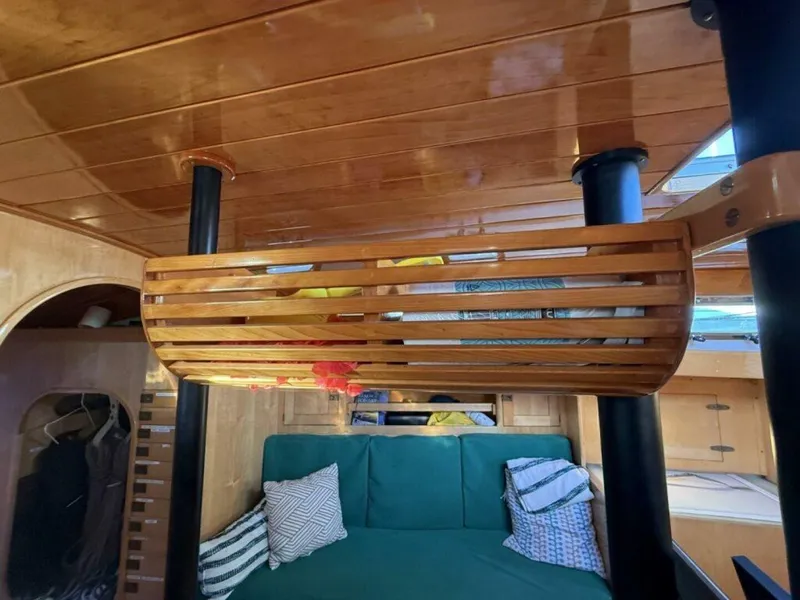 Slide: The Image of Schooner 2007 - 27