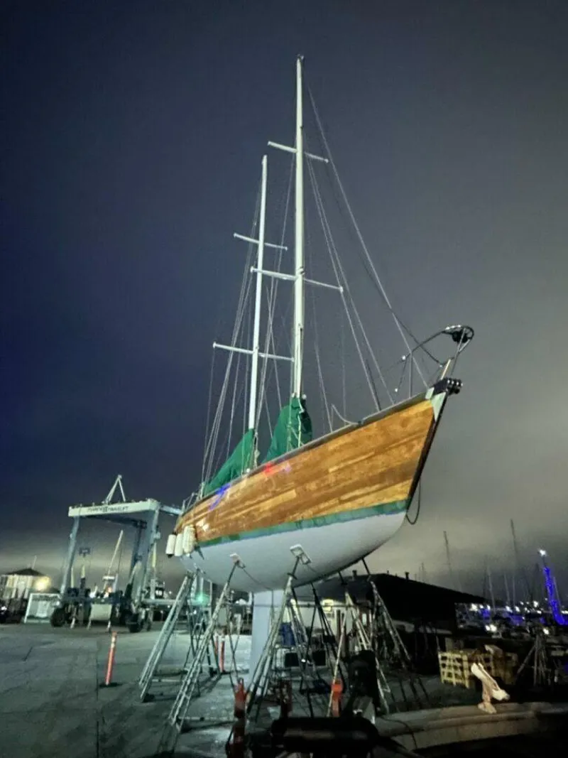 Slide: The Image of Schooner 2007 - 4