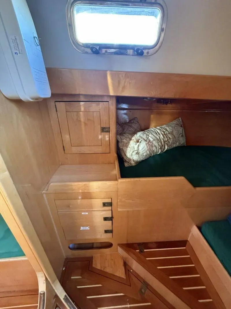 Slide: The Image of Schooner 2007 - 43