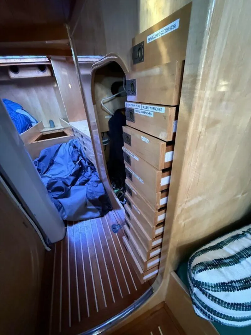 Slide: The Image of Schooner 2007 - 68