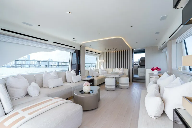 Slide: The Image of Azimut 78 2022 - 29