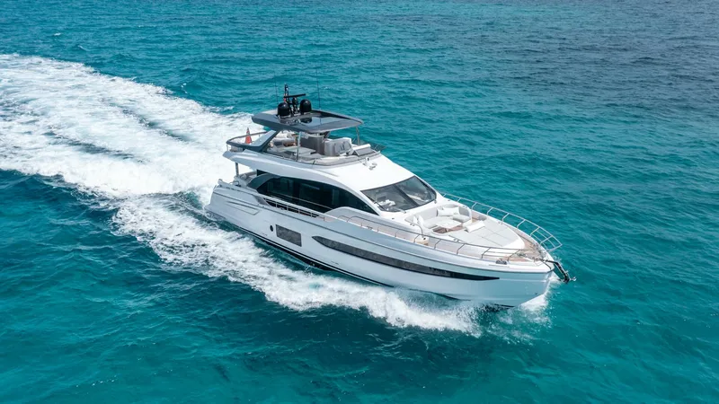 Slide: The Image of Azimut 78 2022 - 3