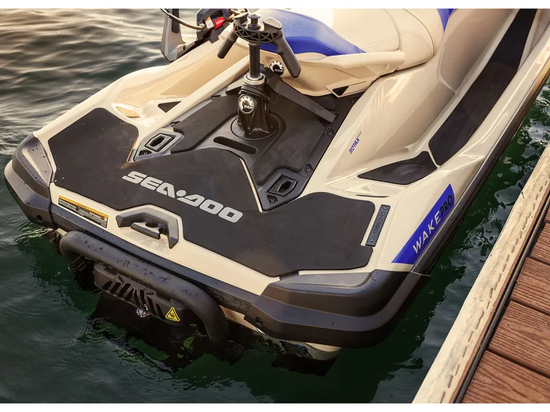 Slide: The Image of Sea-Doo Wake Pro 230 2025 - 9